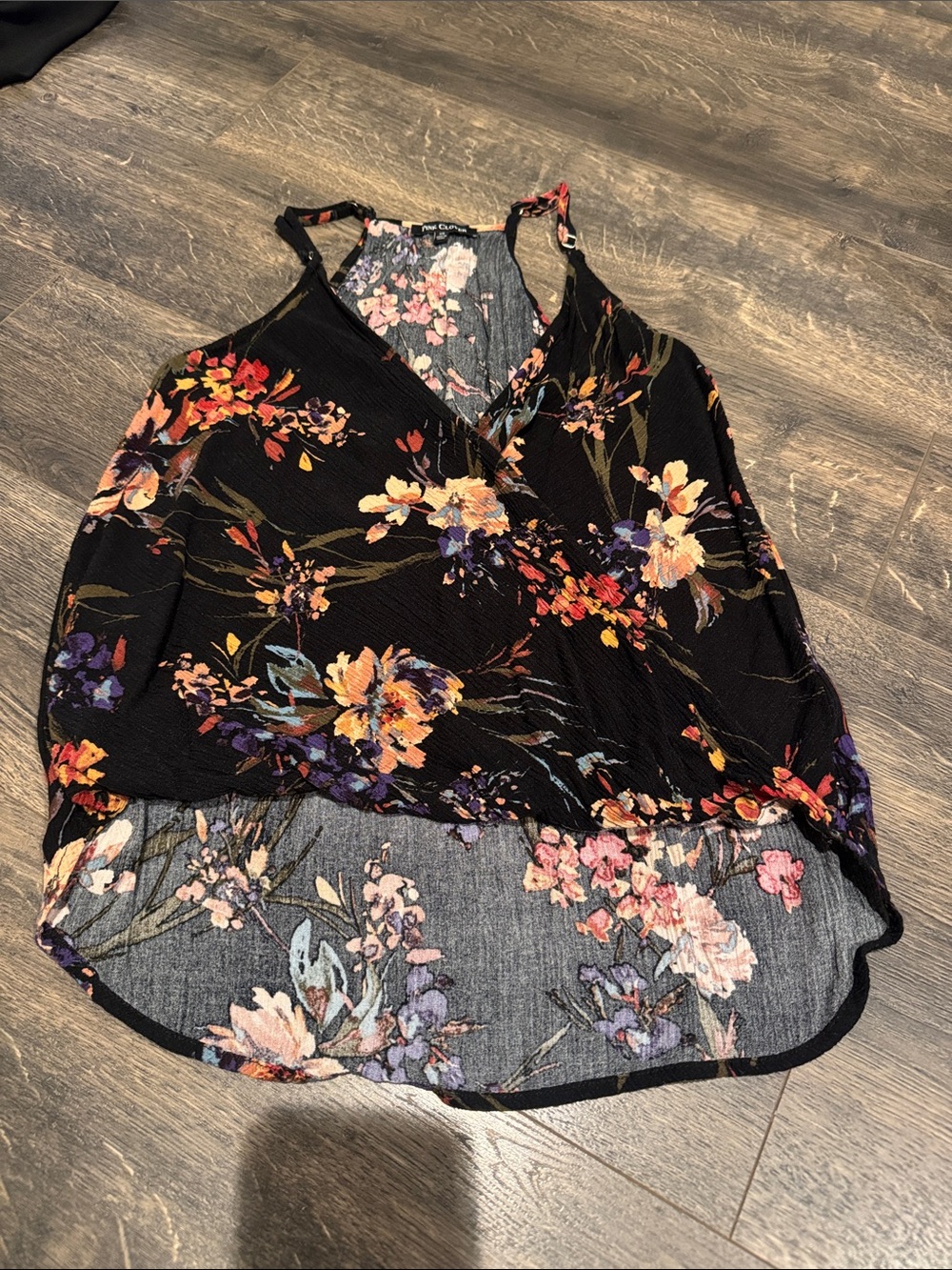 Floral Black Sleeveless V-Neck Women's Top